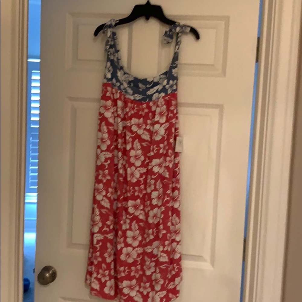 Reversible dress/swimsuit cover